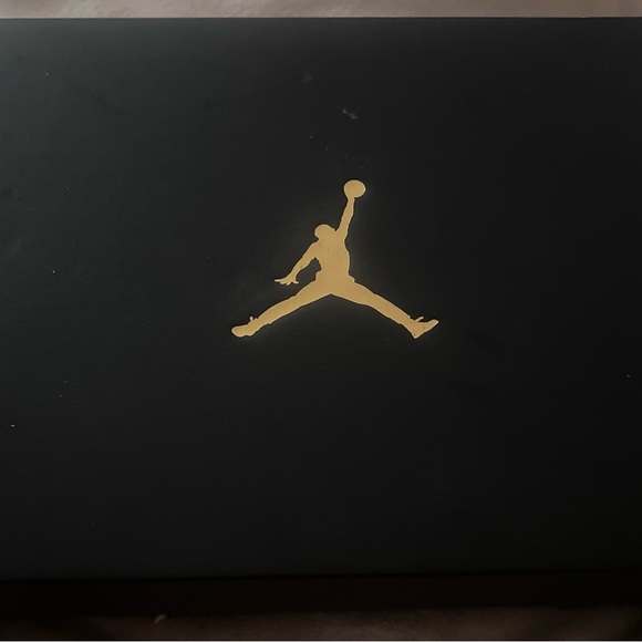 Nike Jordan Max Aura - Picture 9 of 12